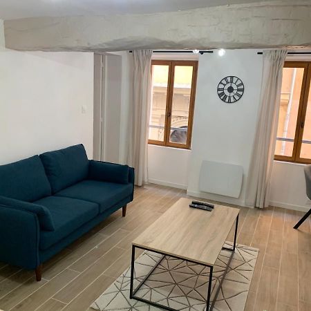 גראס Chez Tom - Au Pied Des Musees מראה חיצוני תמונה